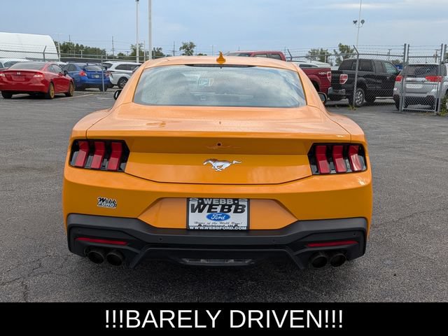 Used 2026 Ford Mustang Coupe RWD image 7
