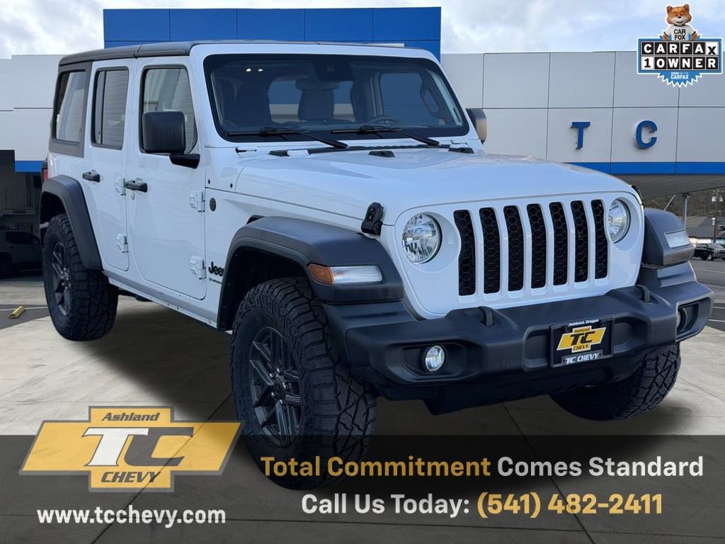Used 2024 Jeep Wrangler Sport S image 7