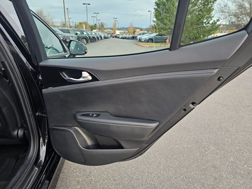 Used 2022 Kia Stinger GT-Line image 14