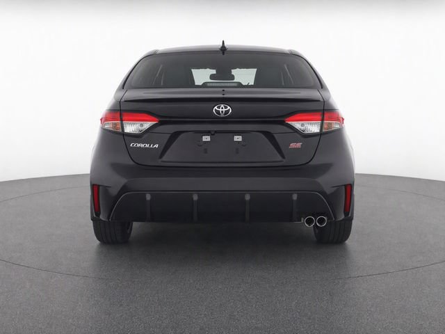 Used 2025 Toyota Corolla SE FWD image 4
