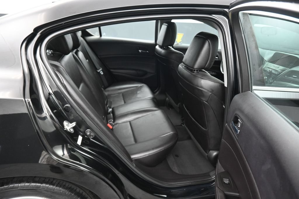Used 2018 Acura ILX FWD image 36