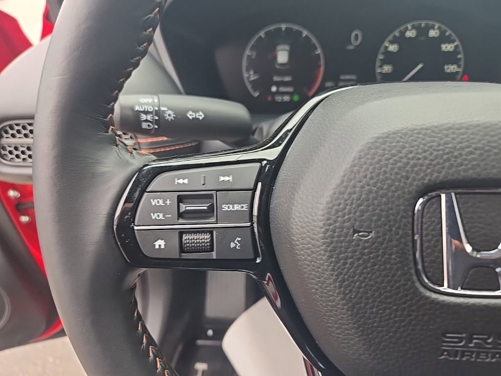 Used 2025 Honda HR-V Sport image 17