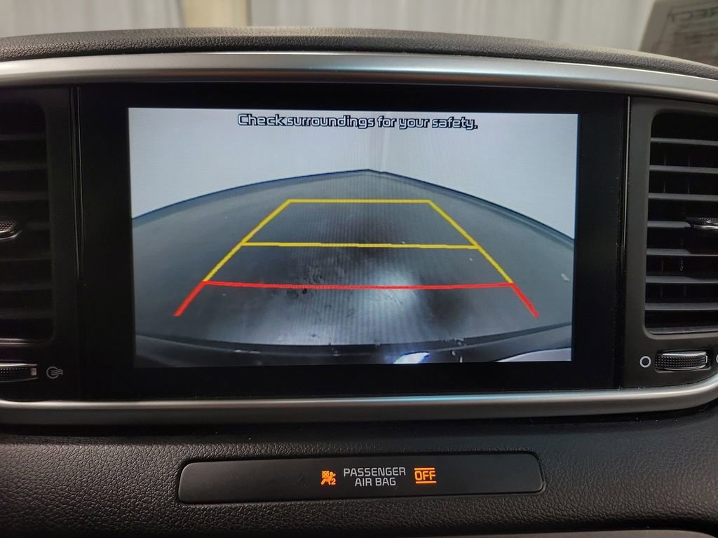 Used 2022 Kia Sportage LX image 19