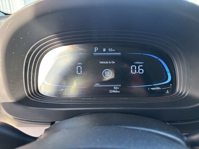 Used 2024 Hyundai Venue SEL image 13