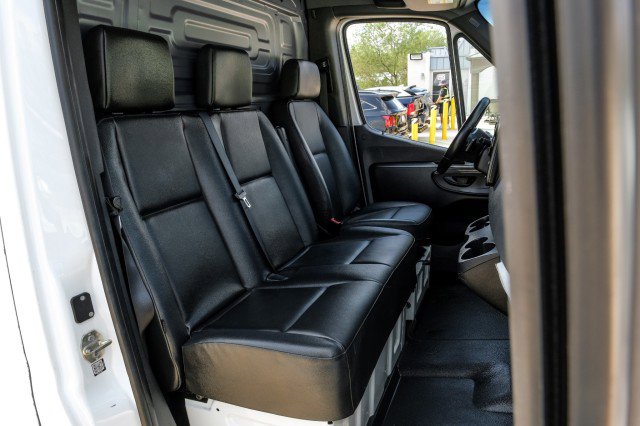 Used 2021 Mercedes-Benz Sprinter 3500 image 25