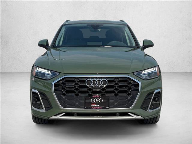 Used 2023 Audi Q5 2.0T Premium Plus w/ Premium Plus Package AWD/4WD image 2