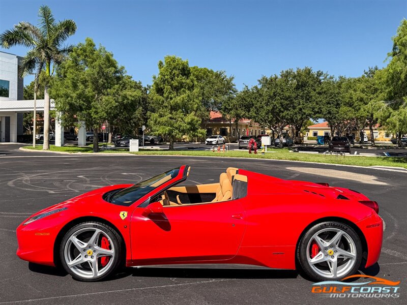 Used 2014 Ferrari 458 Spider RWD image 40