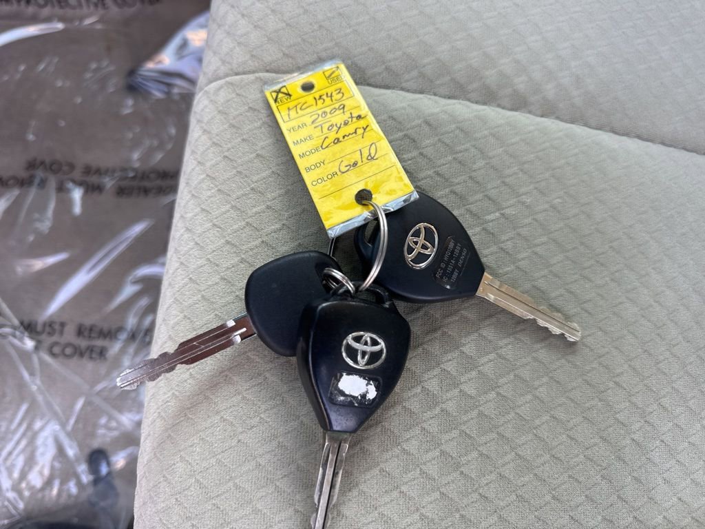 Used 2009 Toyota Camry CE image 30