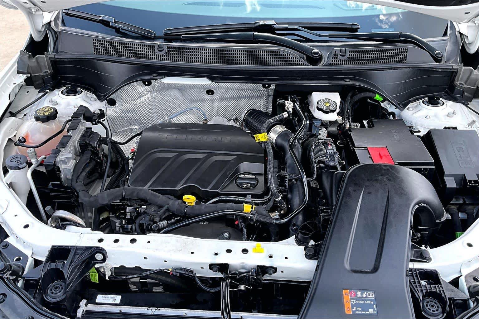 Used 2025 Buick Envista Preferred FWD image 32