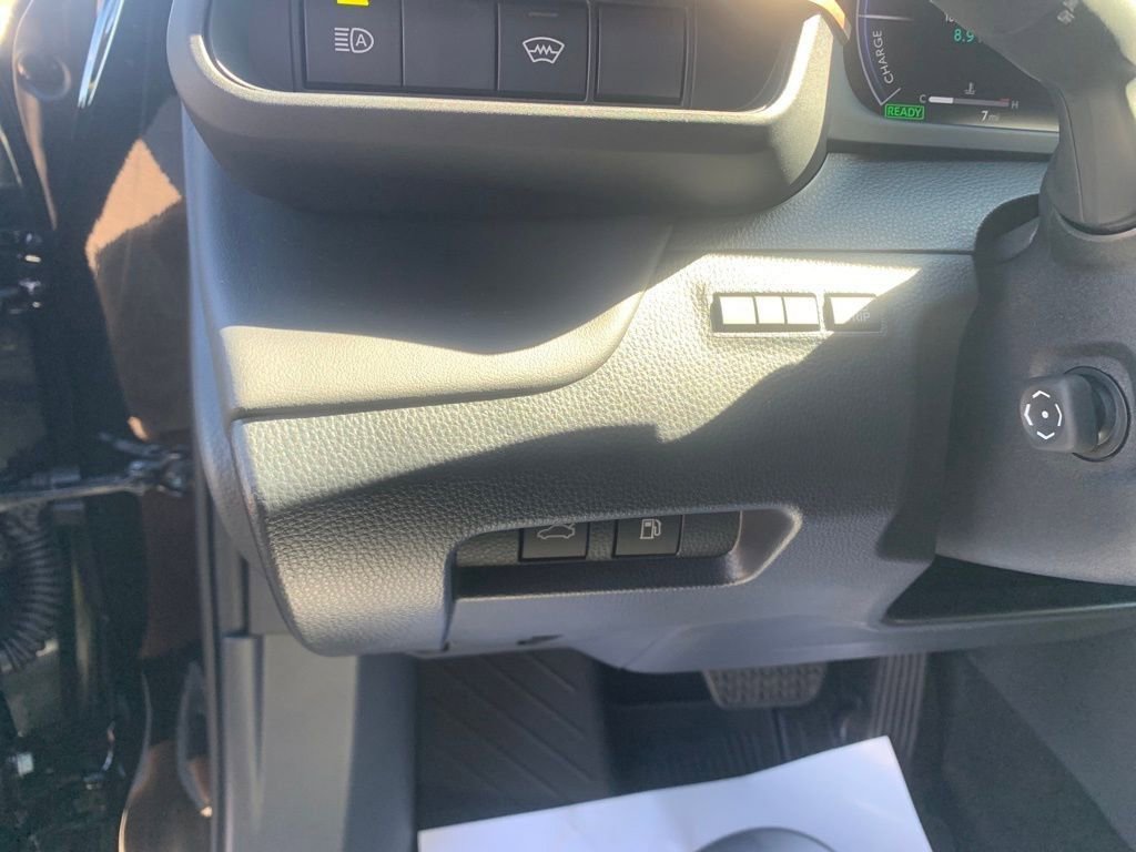 New 2026 Toyota Crown Platinum image 13