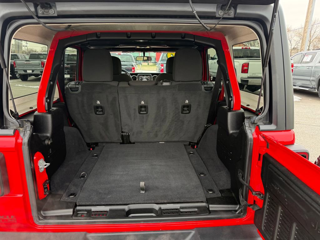 Used 2019 Jeep Wrangler Unlimited Sport S image 17