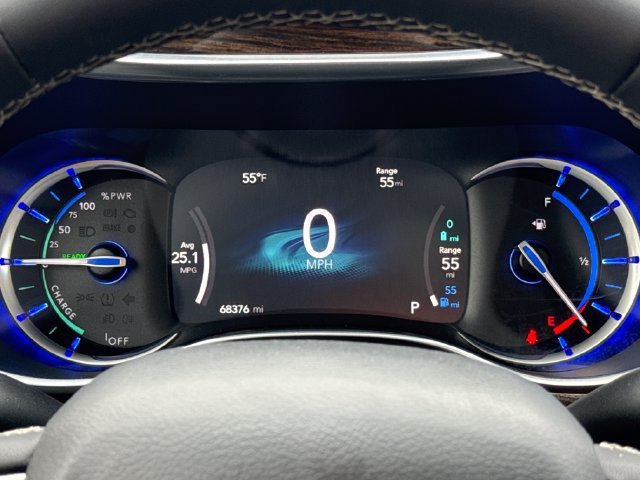 Used 2023 Chrysler Pacifica Limited FWD image 14