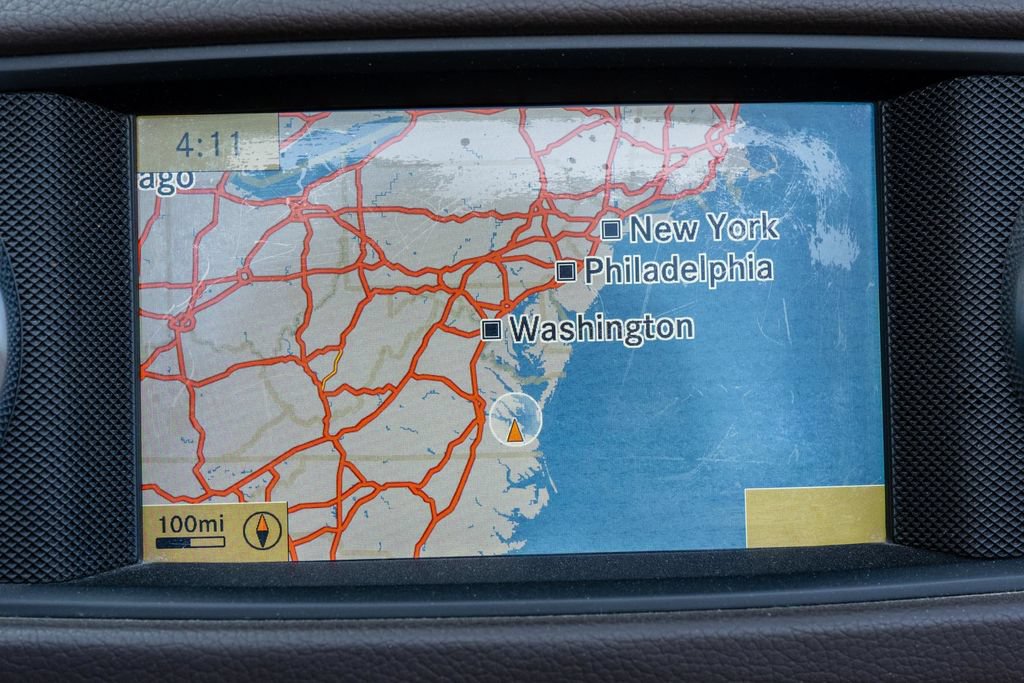 Used 2013 Mercedes-Benz SL 550 w/ Premium Pkg image 20