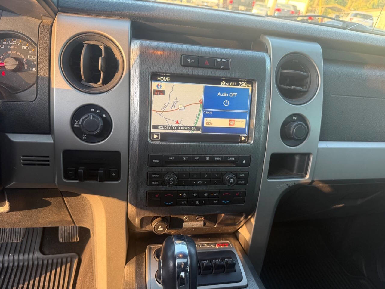 Used 2011 Ford F150 Raptor w/ Raptor Luxury Pkg image 16