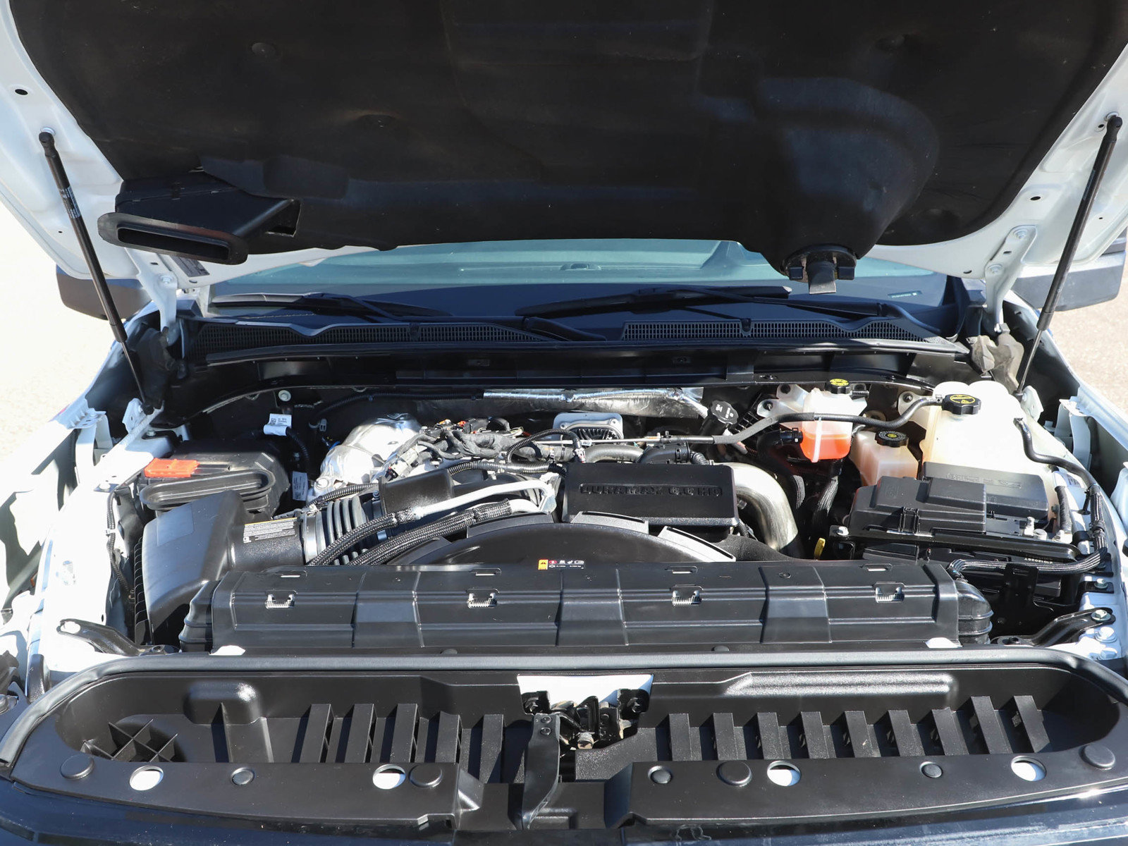 Used 2025 GMC Sierra 2500 AT4 w/ AT4 Premium Plus Package AWD/4WD image 29