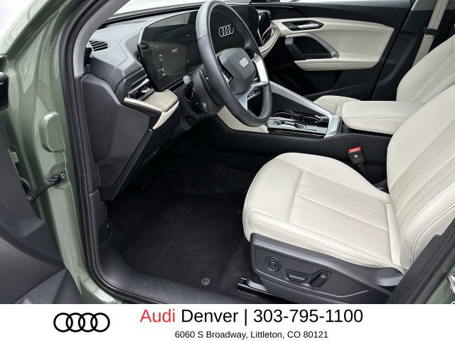 Used 2025 Audi Q5 Premium w/ Convenience Package AWD/4WD image 11