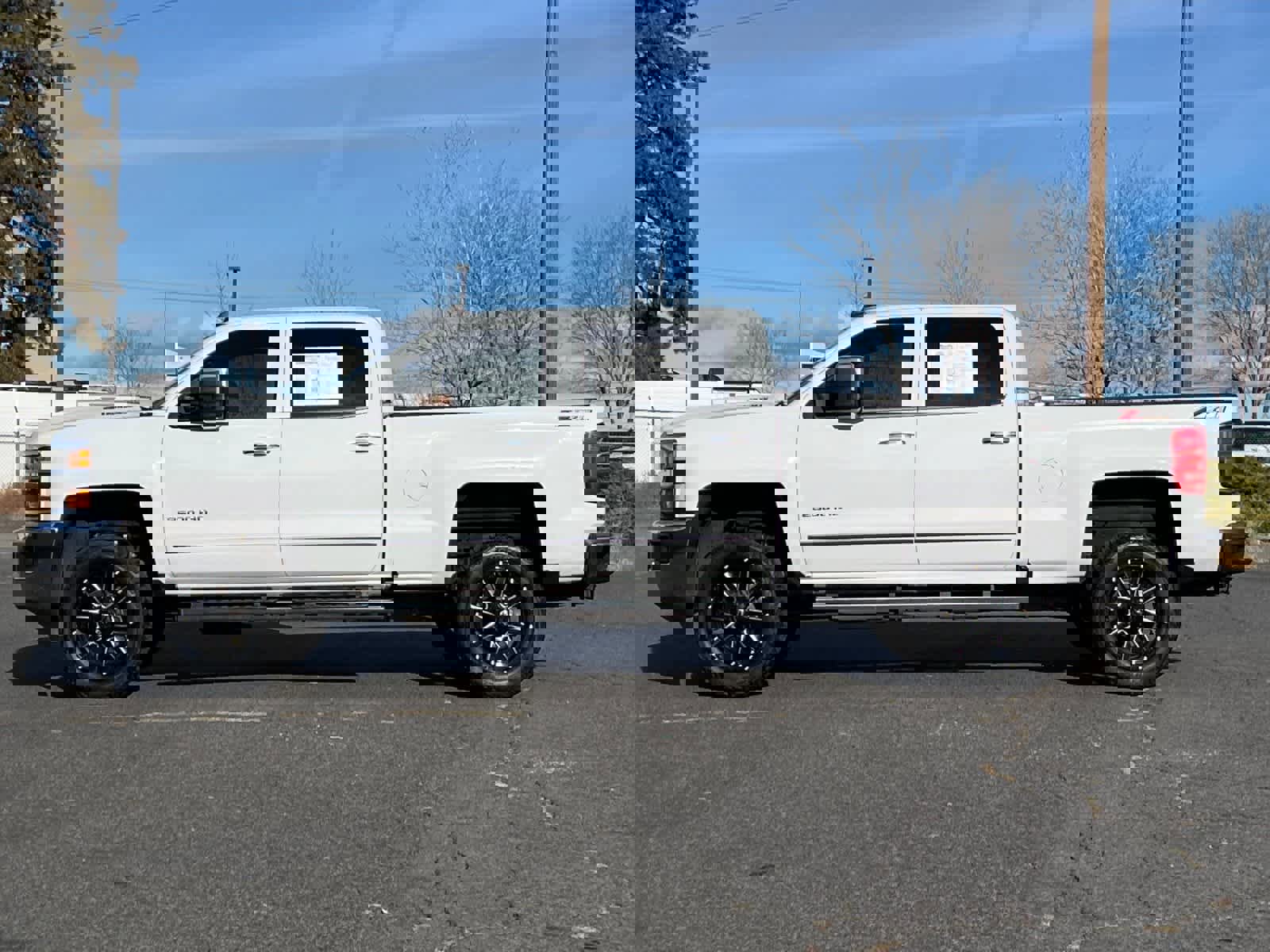 Used 2019 Chevrolet Silverado 2500 LTZ w/ Duramax Plus Package image 5