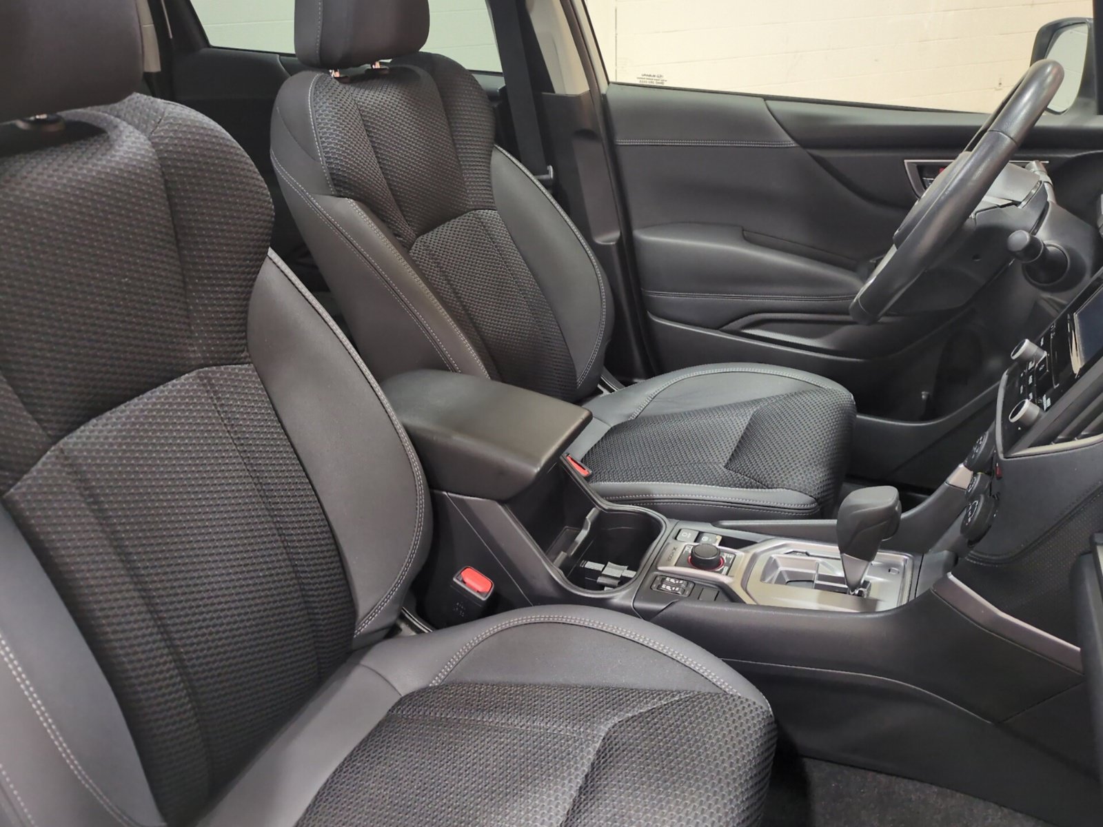 Certified 2023 Subaru Forester Premium AWD/4WD image 10