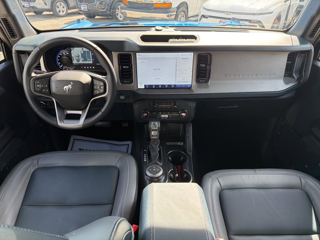 Used 2024 Ford Bronco Outer Banks image 25