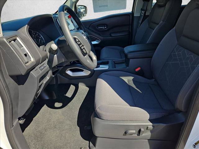 New 2027 Nissan Frontier SV RWD image 4