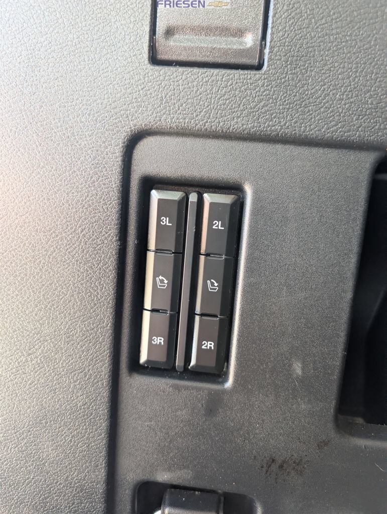 Used 2024 Ford Expedition Max Limited AWD/4WD image 16