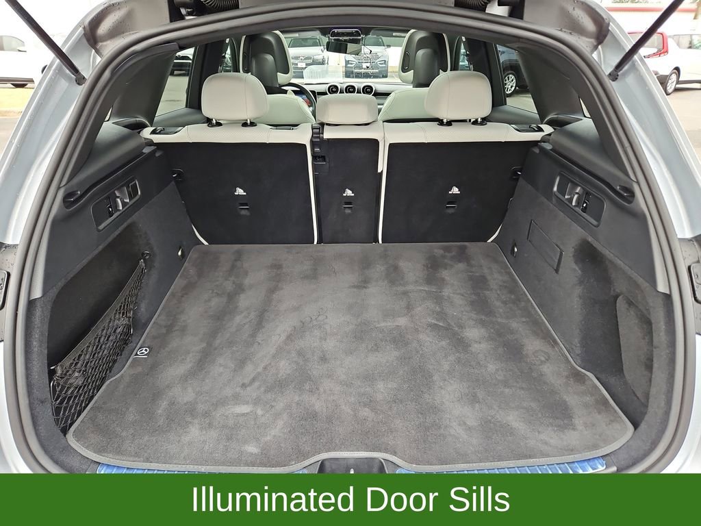 Used 2024 Mercedes-Benz GLC 300 4MATIC w/ AMG Line image 35