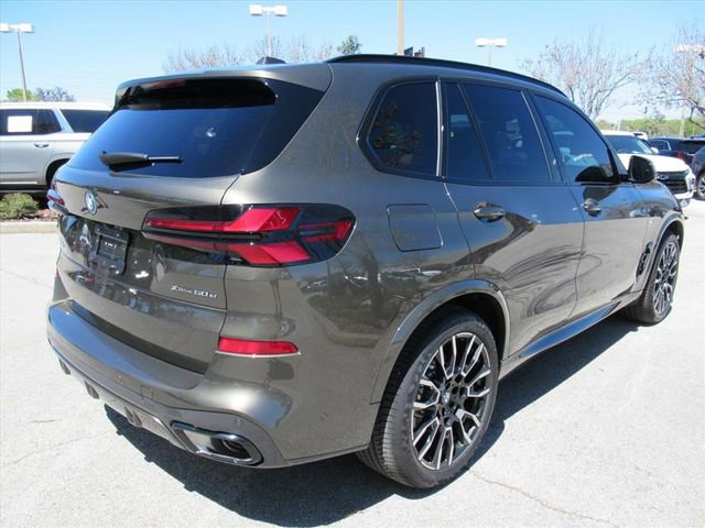 Used 2026 BMW X5 xDrive50e image 7