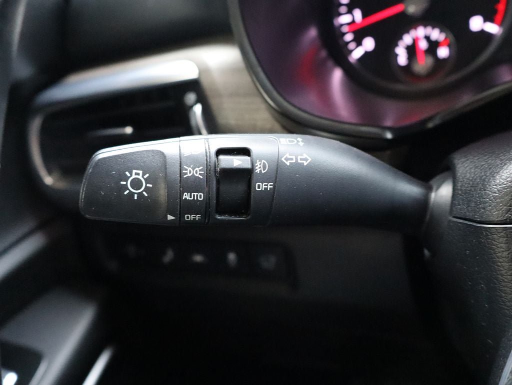 Used 2022 Kia Telluride SX w/ SX Prestige Package AWD/4WD image 28