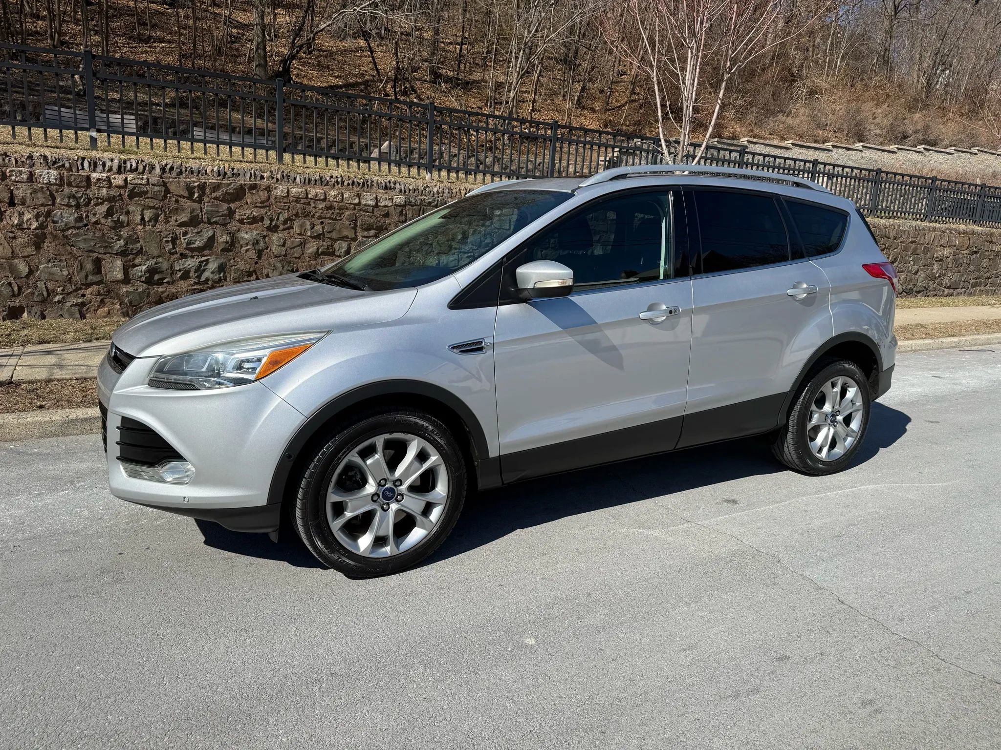 Used 2014 Ford Escape Titanium w/ Equipment Group 401A image 3