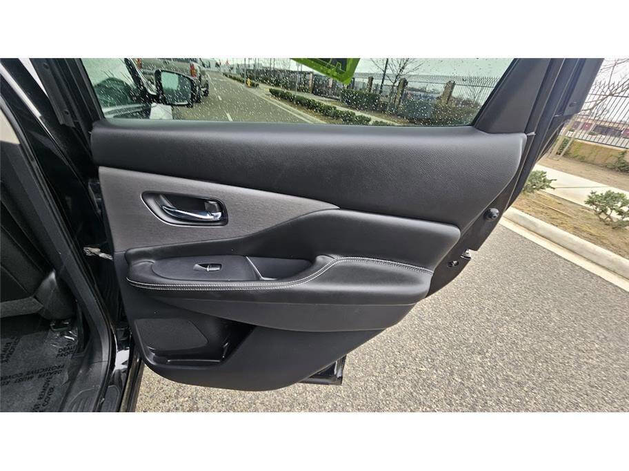 Used 2020 Nissan Murano SL AWD/4WD image 36