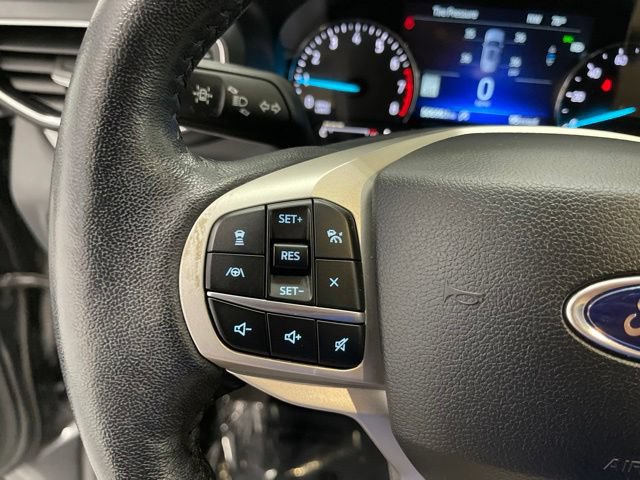 Used 2021 Ford Explorer XLT w/ Equipment Group 202A AWD/4WD image 18