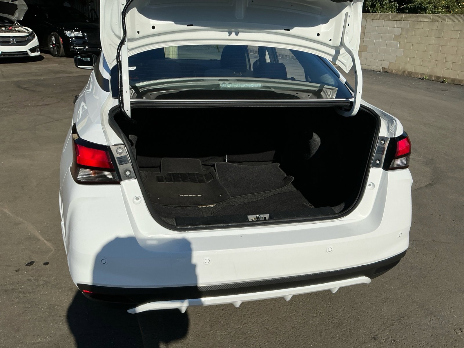 Used 2021 Nissan Versa S image 20