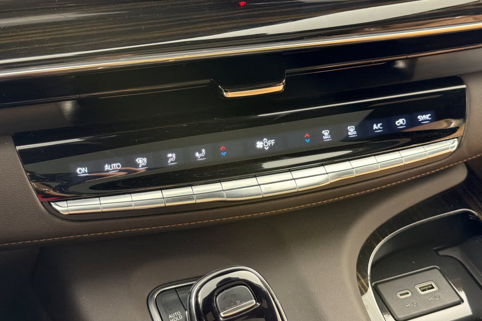 Used 2023 Cadillac Escalade Sport w/ Touring Package AWD/4WD image 20