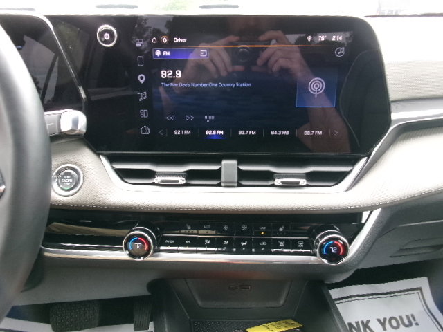 Used 2026 Chevrolet Equinox LT w/ Convenience Package II FWD image 26