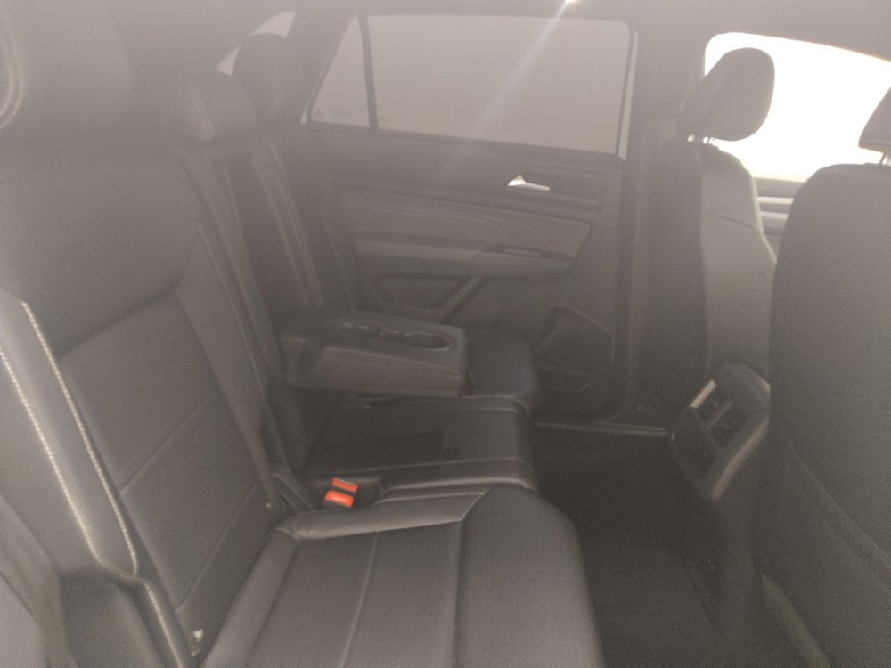 Used 2021 Volkswagen Atlas Cross Sport SEL image 19