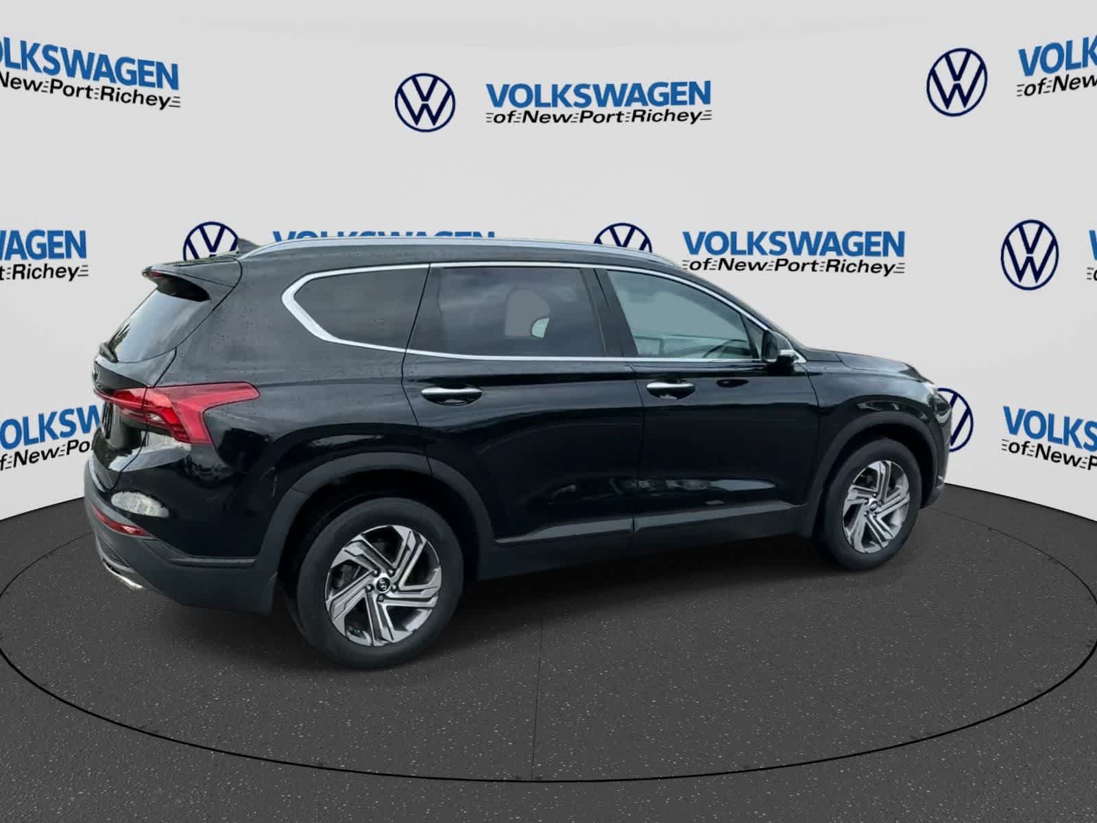Used 2023 Hyundai Santa Fe SEL FWD image 8