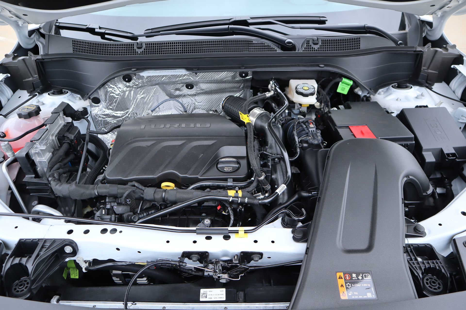 New 2026 Chevrolet Trax RS w/ Sunroof Package FWD image 23