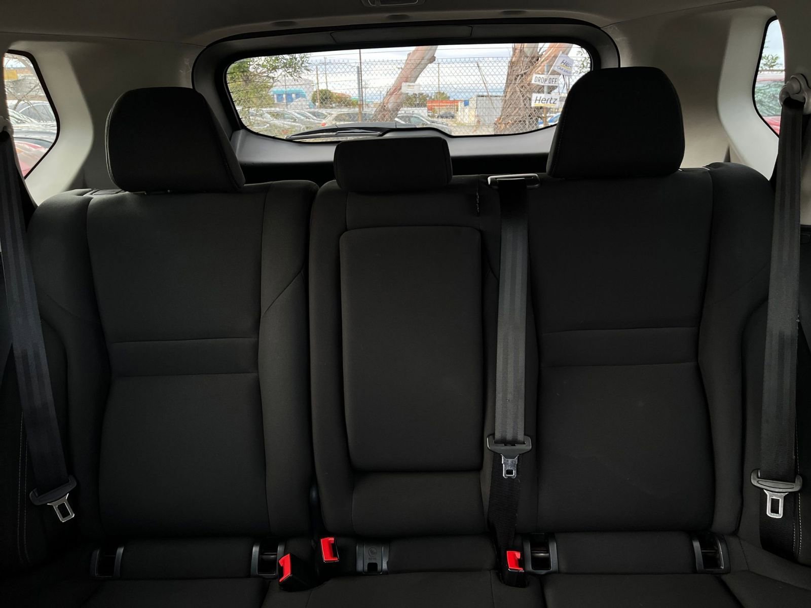 Used 2023 Nissan Rogue S AWD/4WD image 38