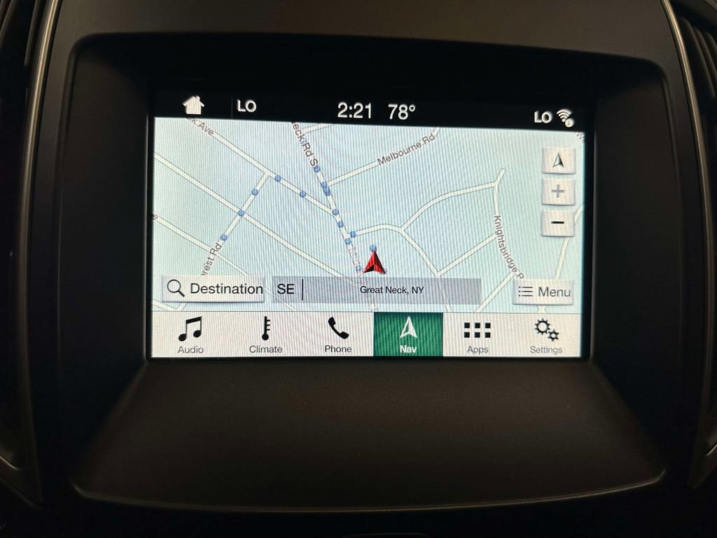 Used 2018 Ford Edge SEL w/ Equipment Group 201A AWD/4WD image 4