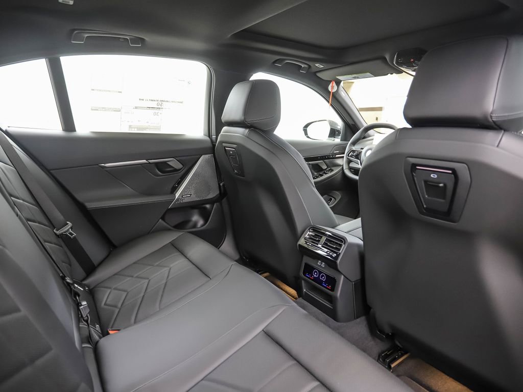 New 2026 BMW 530i xDrive image 25