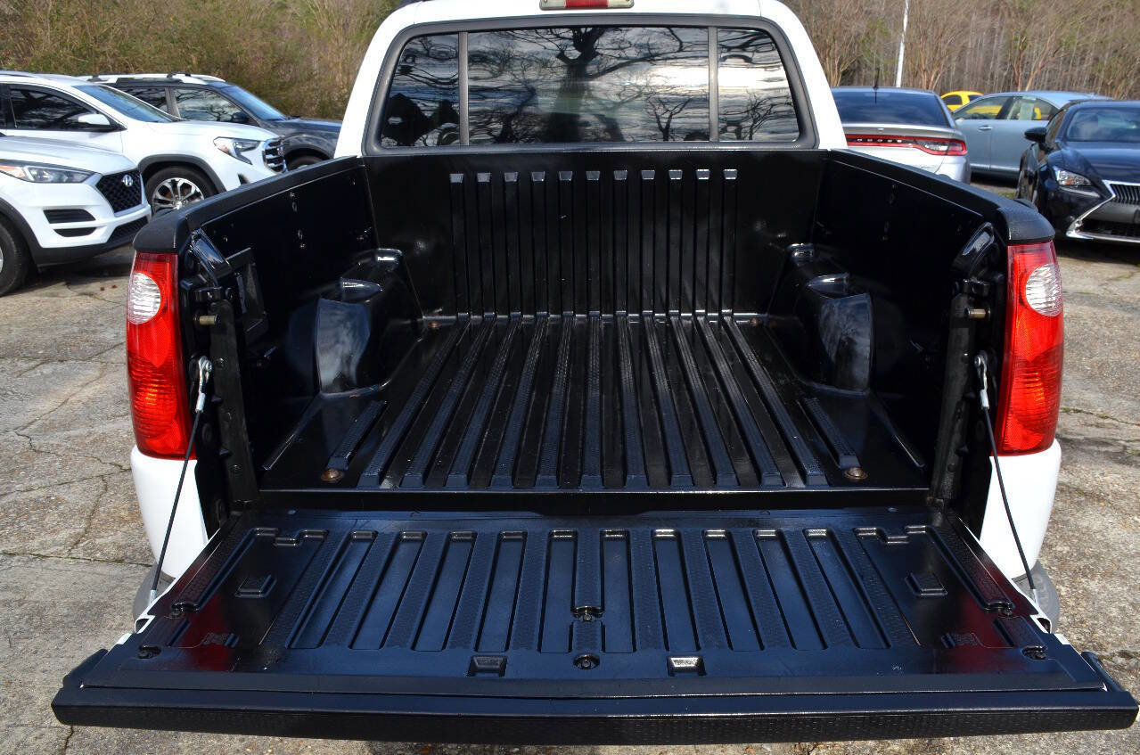 Used 2002 Ford Explorer Sport Trac 4x4 image 5
