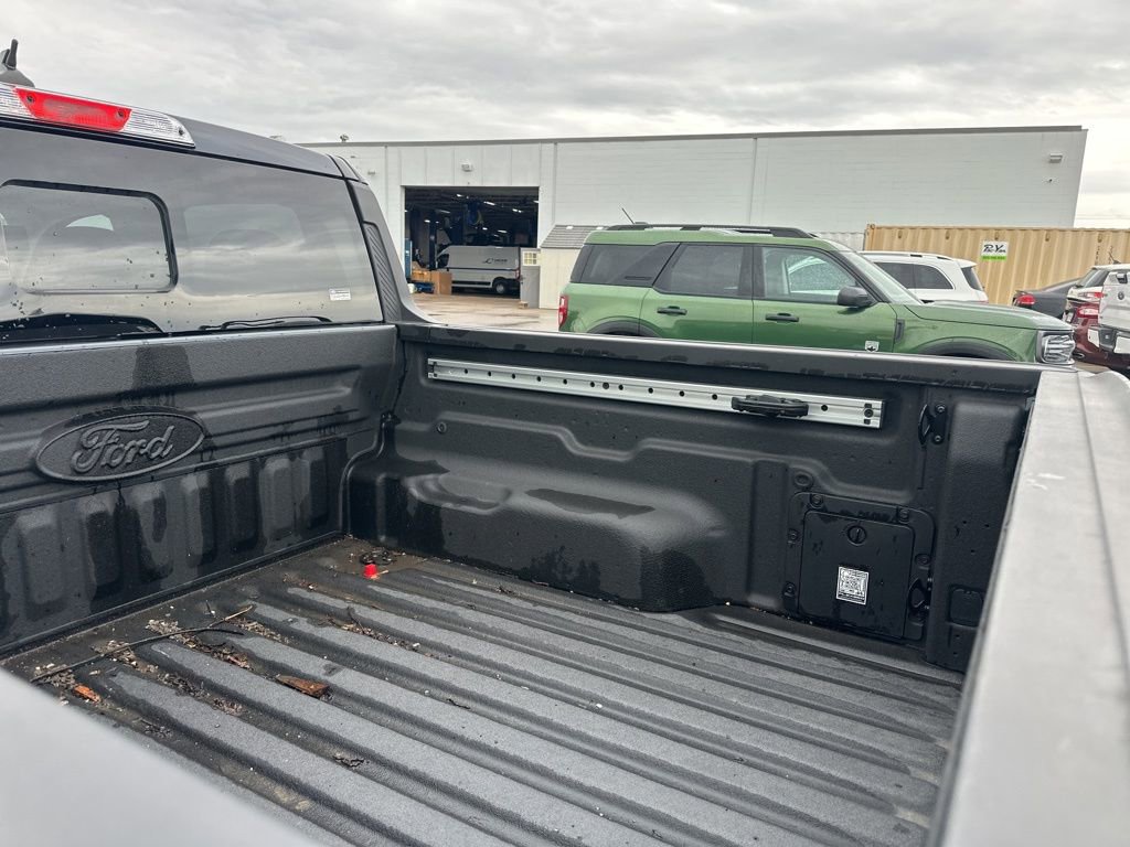 Used 2022 Ford Maverick XLT w/ XLT Luxury Package FWD image 12