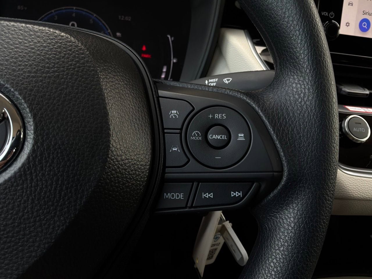 New 2026 Toyota Corolla LE FWD image 29