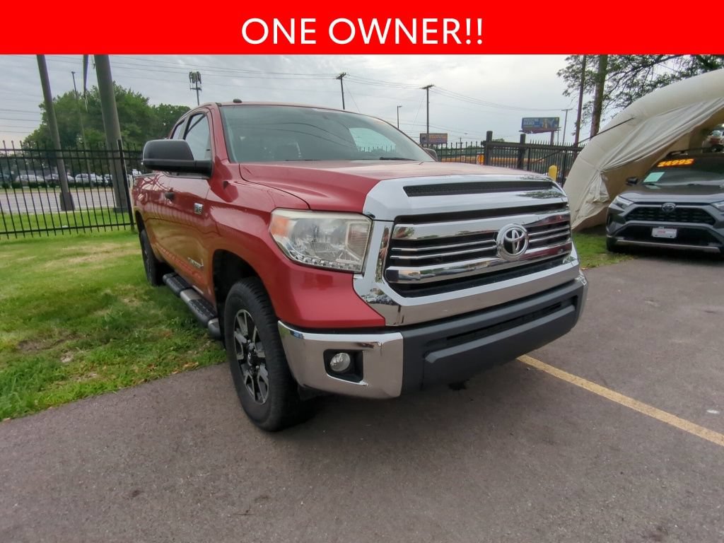 Used 2016 Toyota Tundra SR5 w/ TRD Off Road Package AWD/4WD image 3