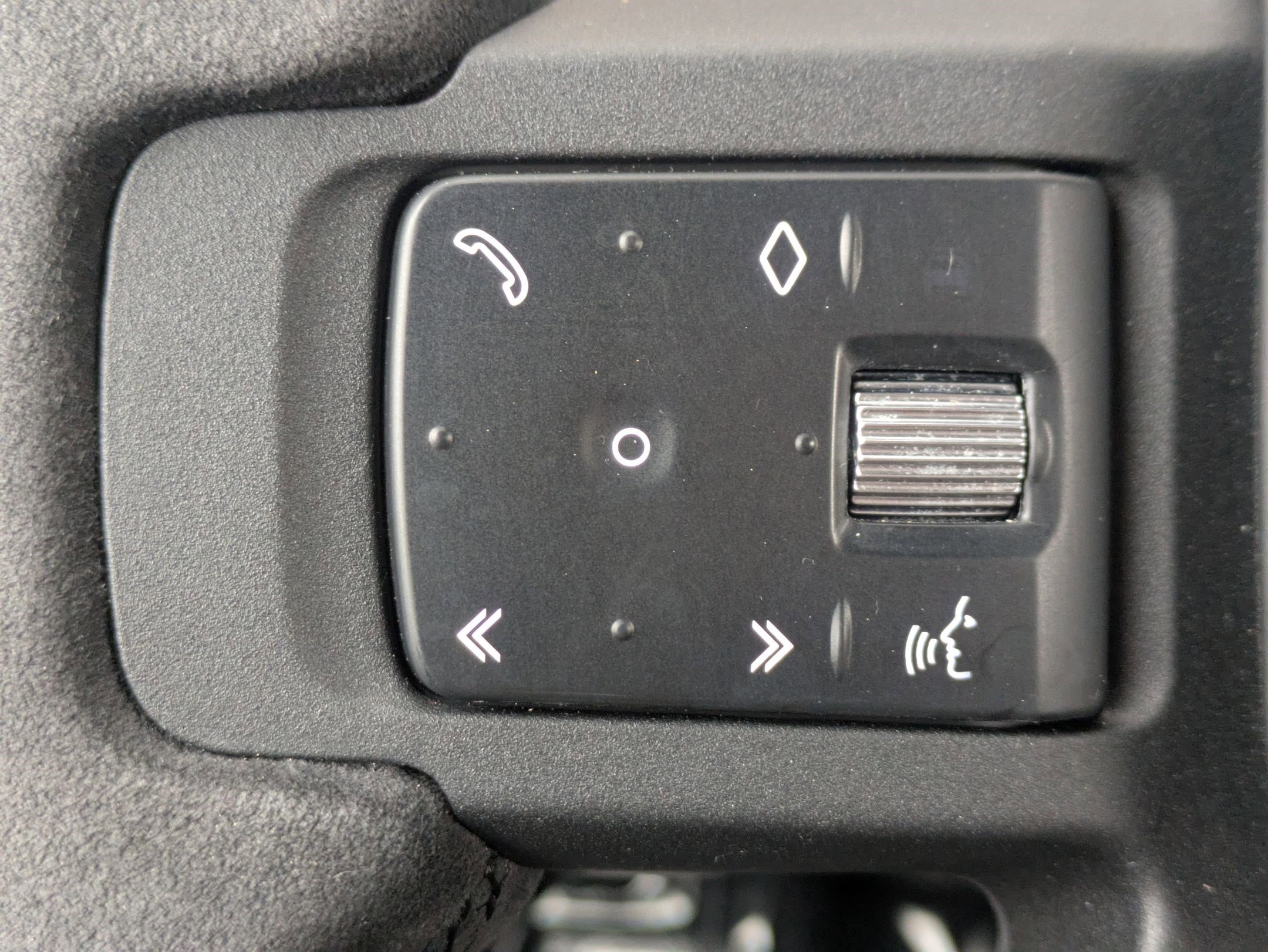 Certified 2023 Land Rover Defender 110 image 16