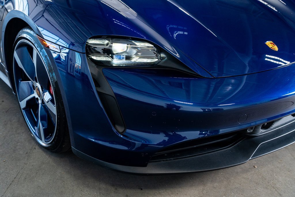 Used 2021 Porsche Taycan 4S image 18