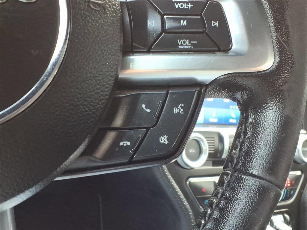 Used 2017 Ford Mustang Coupe image 23