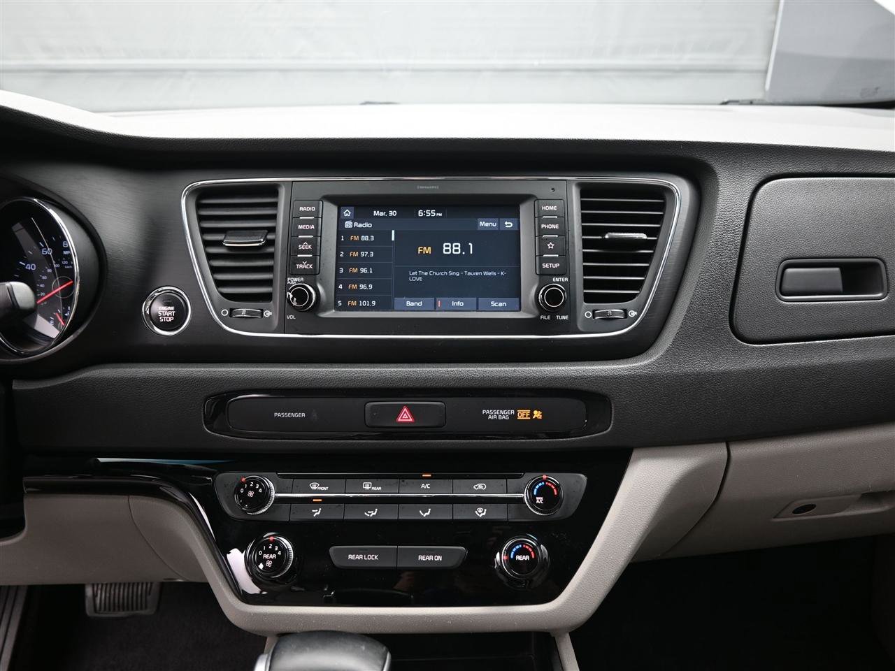 Used 2019 Kia Sedona EX image 13