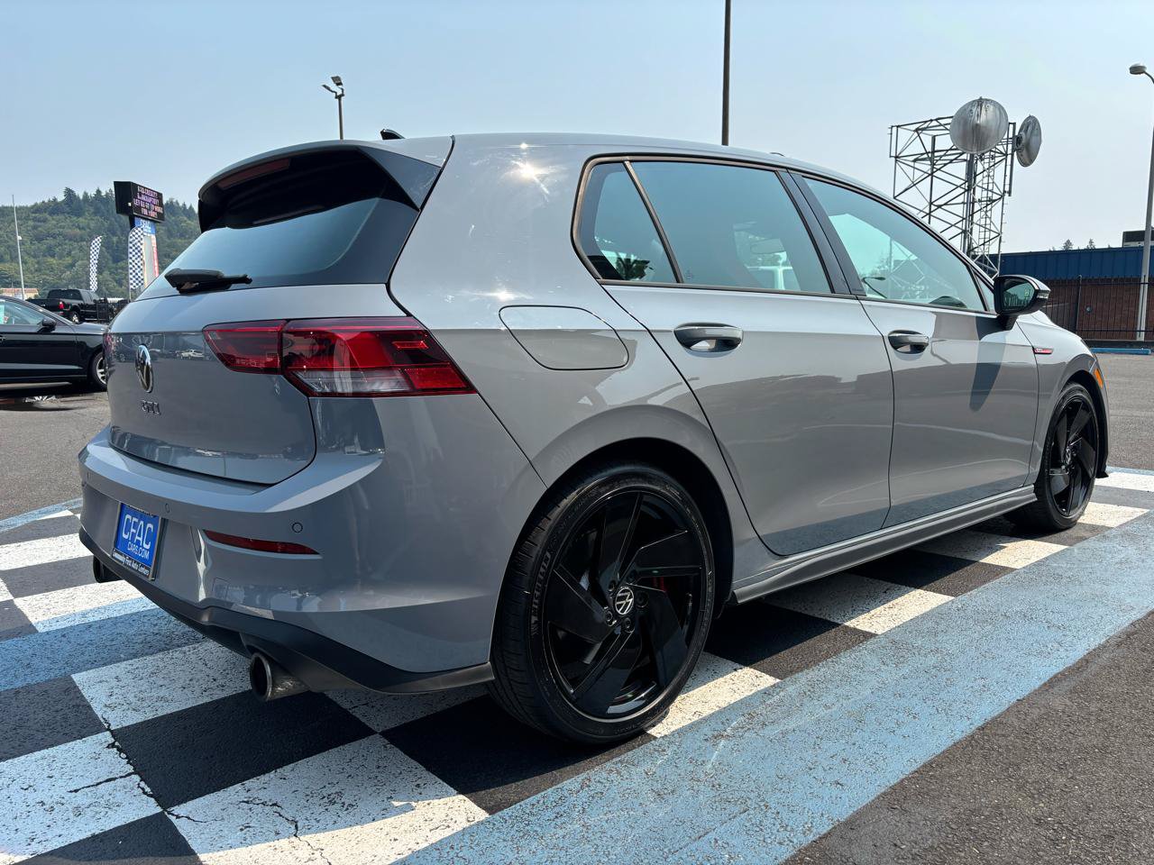 Used 2022 Volkswagen GTI S FWD image 5