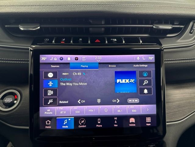Used 2025 Jeep Grand Cherokee Limited w/ Black Appearance Package AWD/4WD image 42